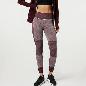 🆕NWOT Sports leggings